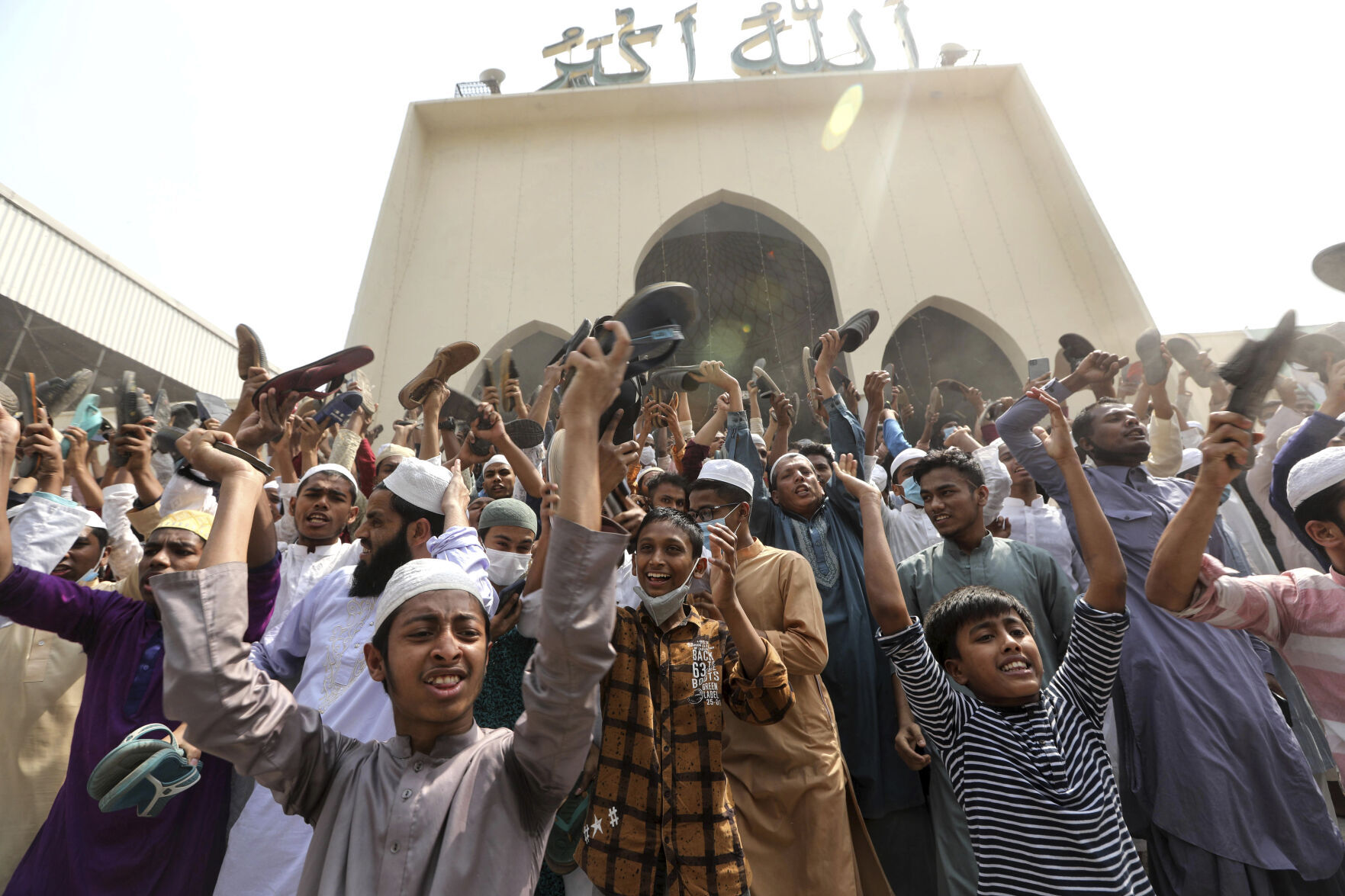 Pictures of the Month Religion Photo Gallery